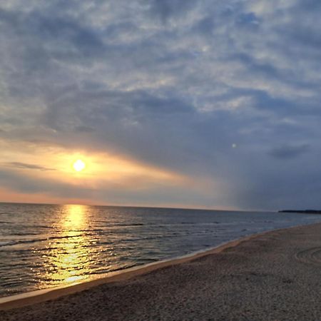 Strandhotel Luise Von Preussen ツィノヴィッツ エクステリア 写真