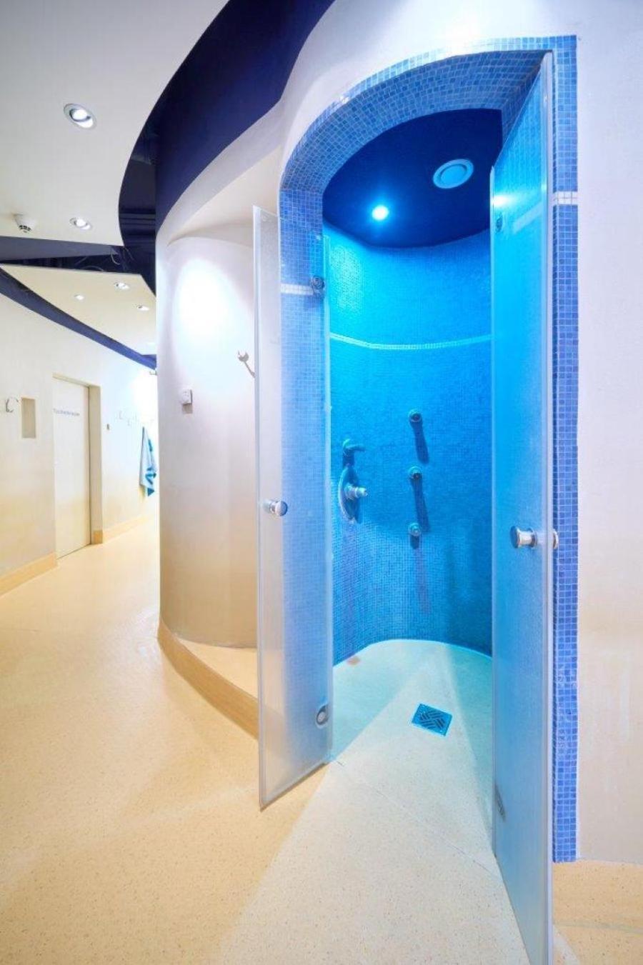 Strandhotel Luise Von Preussen ツィノヴィッツ エクステリア 写真